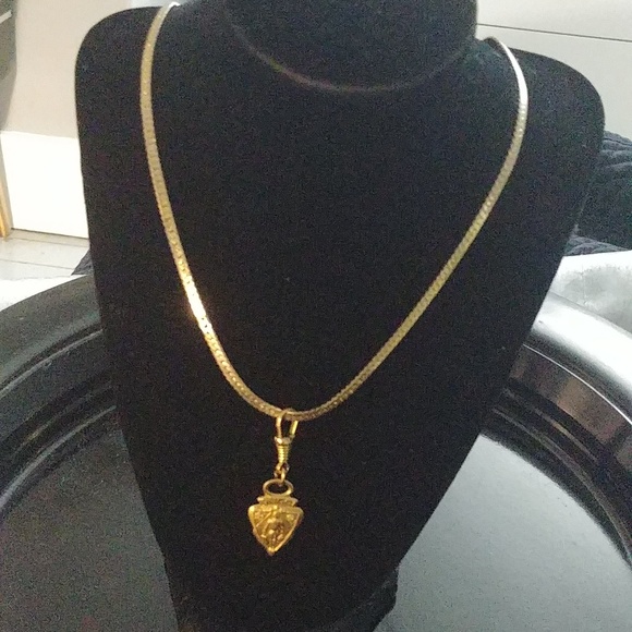 Gucci Jewelry - GUCCI  Authentic  pull.pendant on chain.Vintage